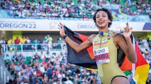 火箭创下NBA奇迹，快船受益，西部2-6名差距扩大